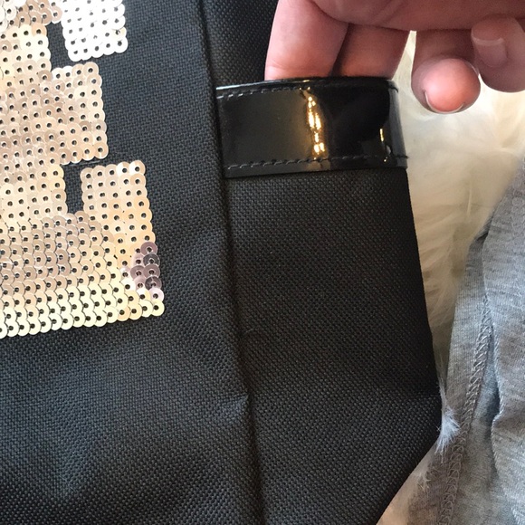 CALLING ALL BRIDES!! BRIDE Hi-low Tee & Sequin Tote - Picture 6 of 13